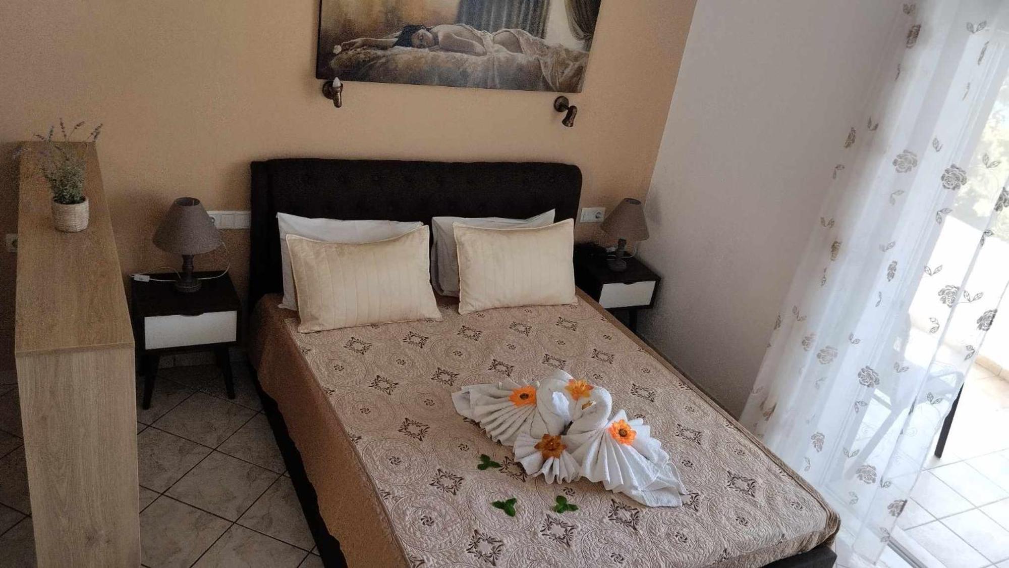 Golden Sun Apartments Родакіно Екстер'єр фото